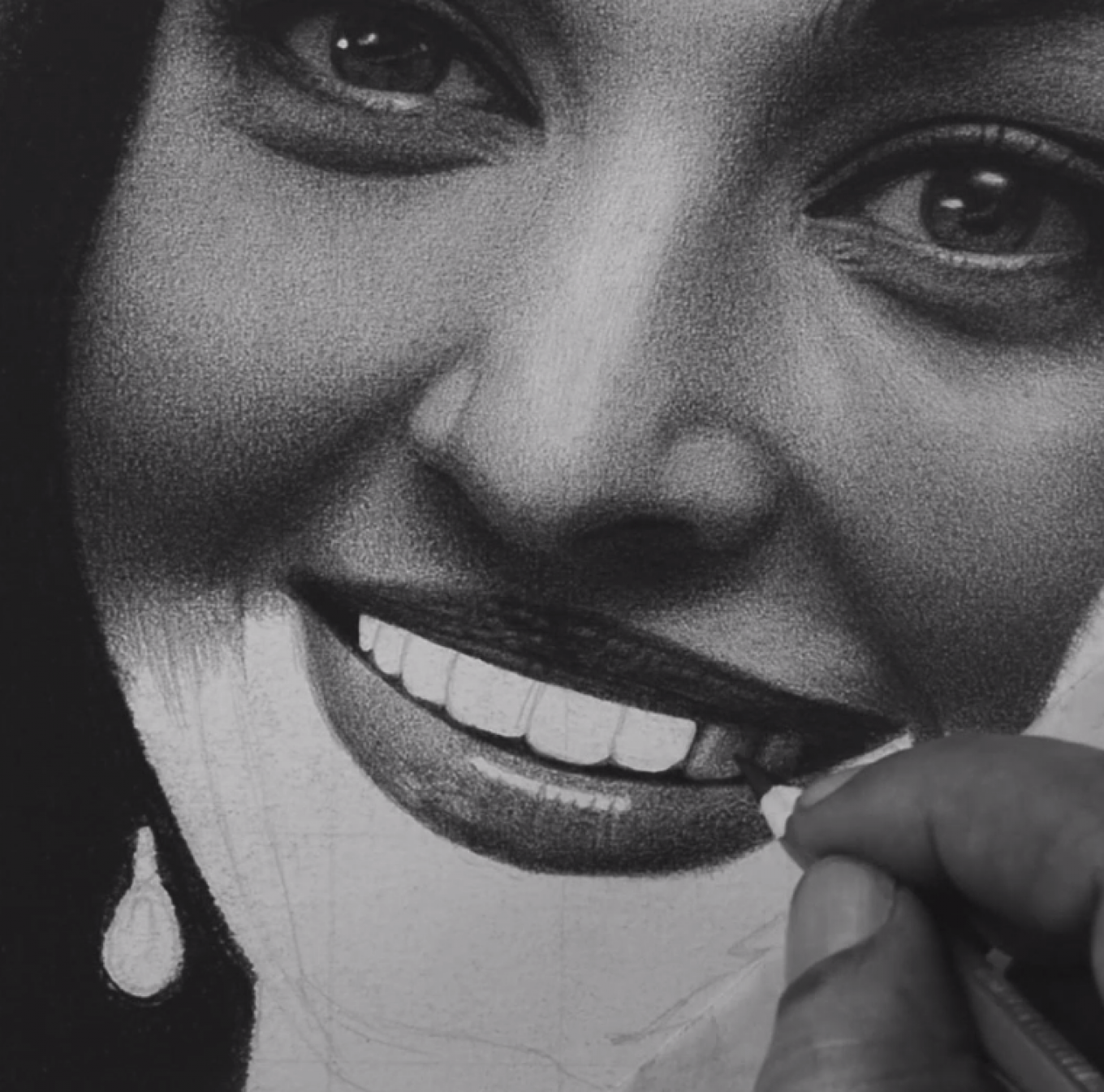 Start your Pencil Portrait with a Light Sketch